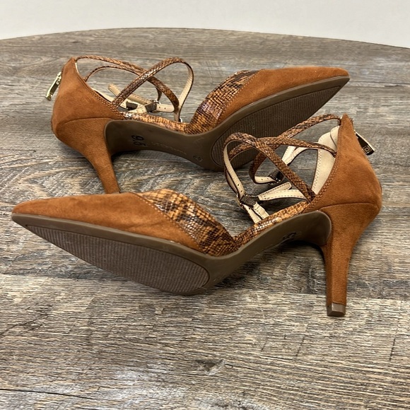 Liz Claiborne HEIDI Pointed Toe Ankle Strap Heels Size 9.5 - Picture 6 of 8